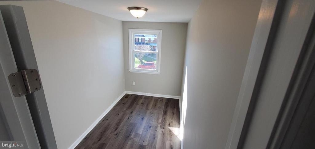 4007 Saint Augustine Lane - Photo 6