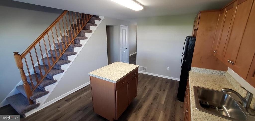 4007 Saint Augustine Lane - Photo 3
