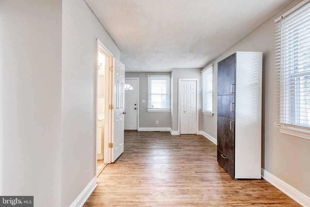5412 Clifton Avenue - Photo 8