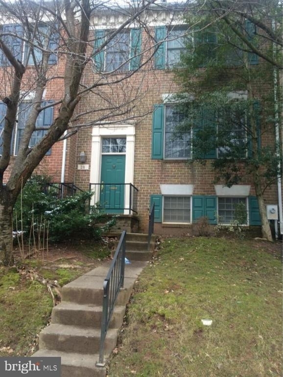 28 Tenby Court - Photo 0