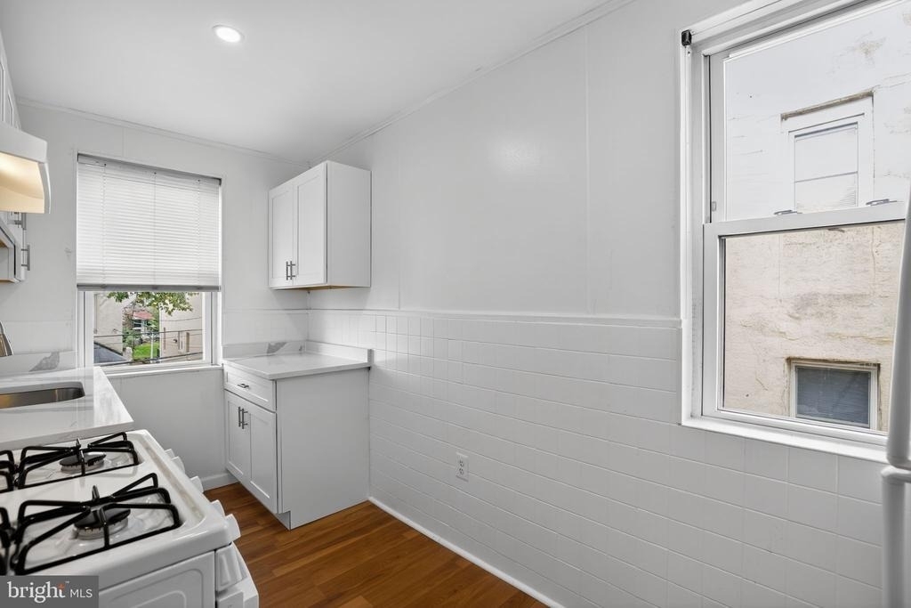 5446 Narcissus Avenue - Photo 21