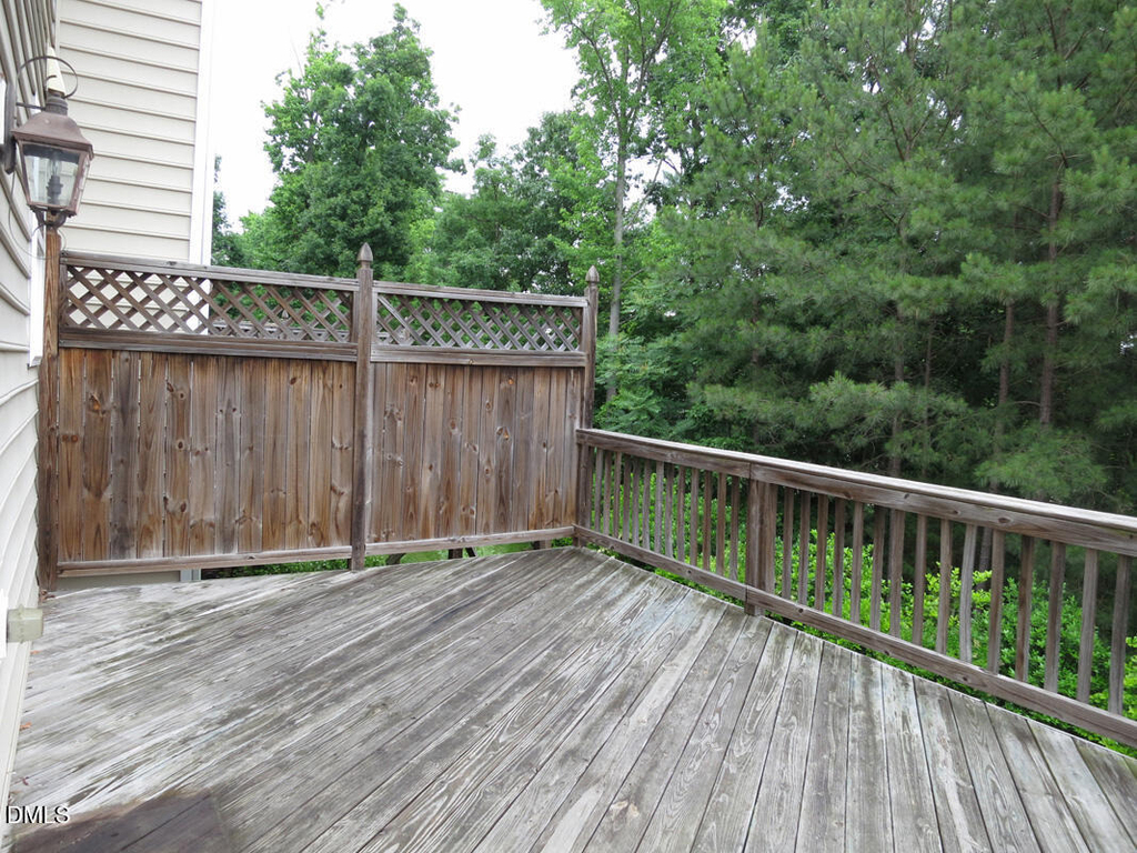 300 Christine Court - Photo 19