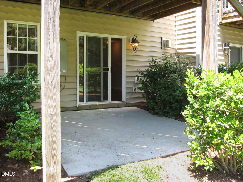 300 Christine Court - Photo 20