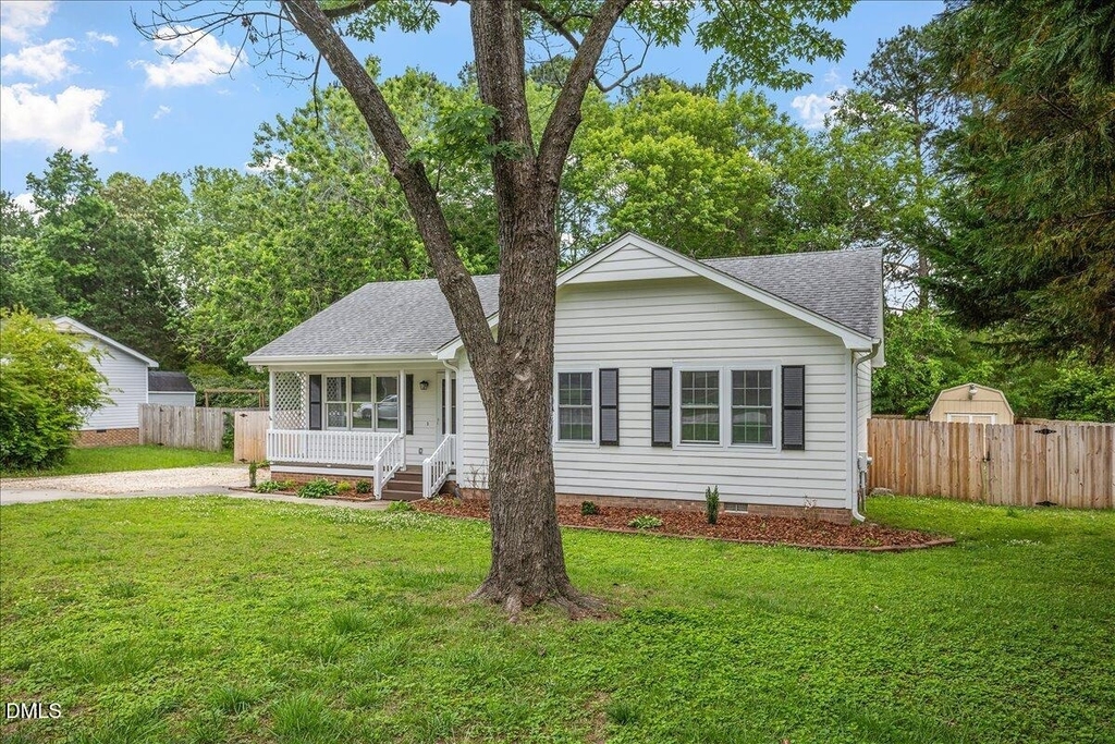 158 Kay Lane - Photo 2