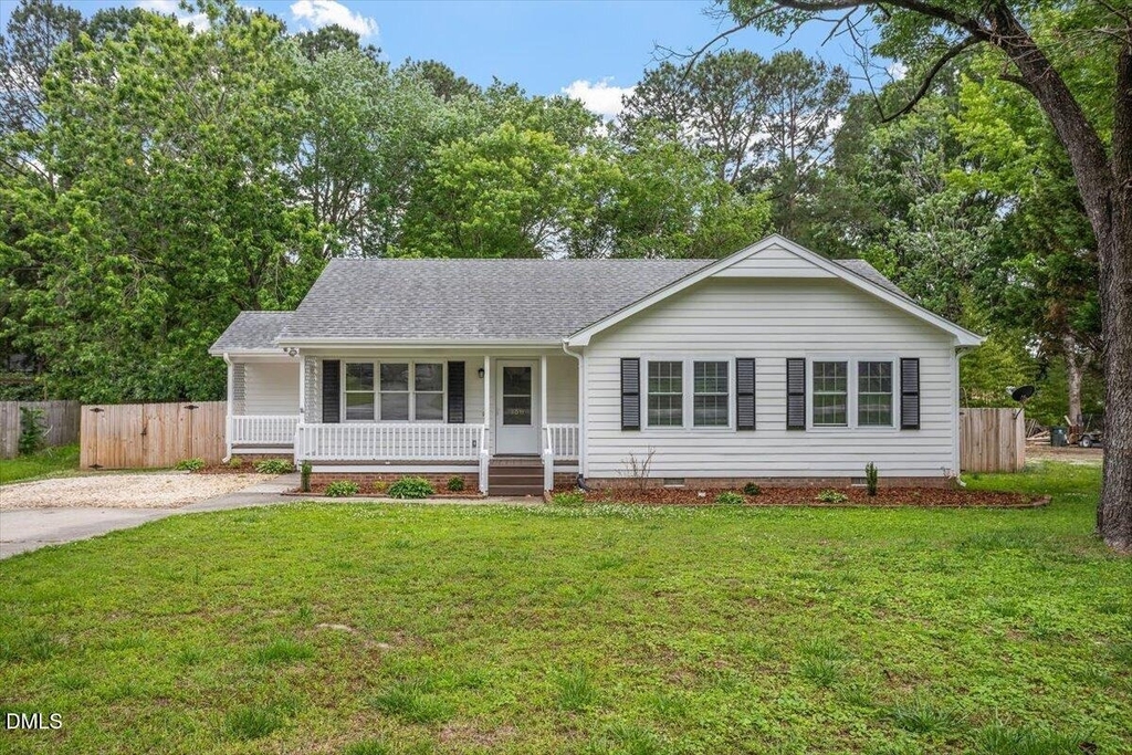 158 Kay Lane - Photo 0