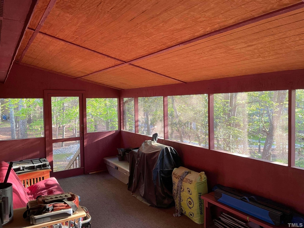 300 W Woodcroft Parkway - Photo 12
