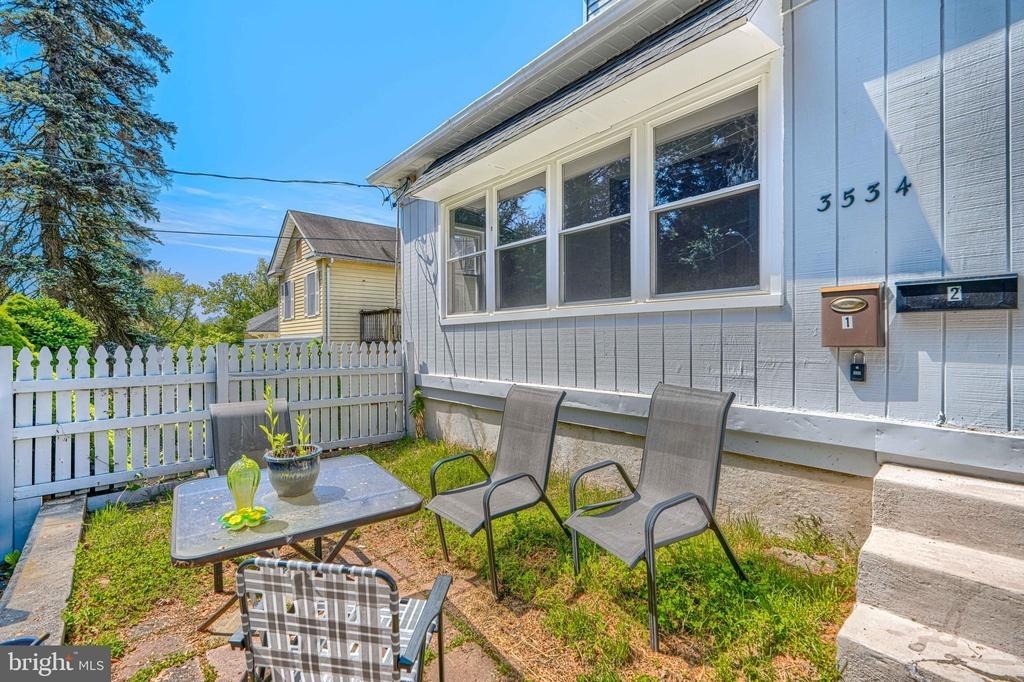 3534 Poole Street - Photo 1