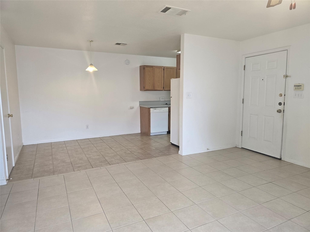 1915 Alex Ave - Photo 7