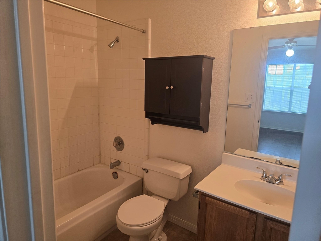1915 Alex Ave - Photo 10