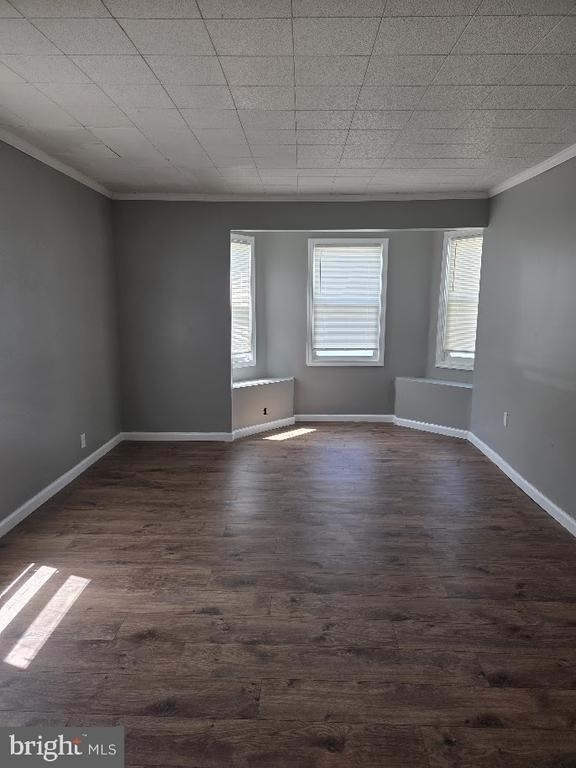 220 Poplar Avenue - Photo 1