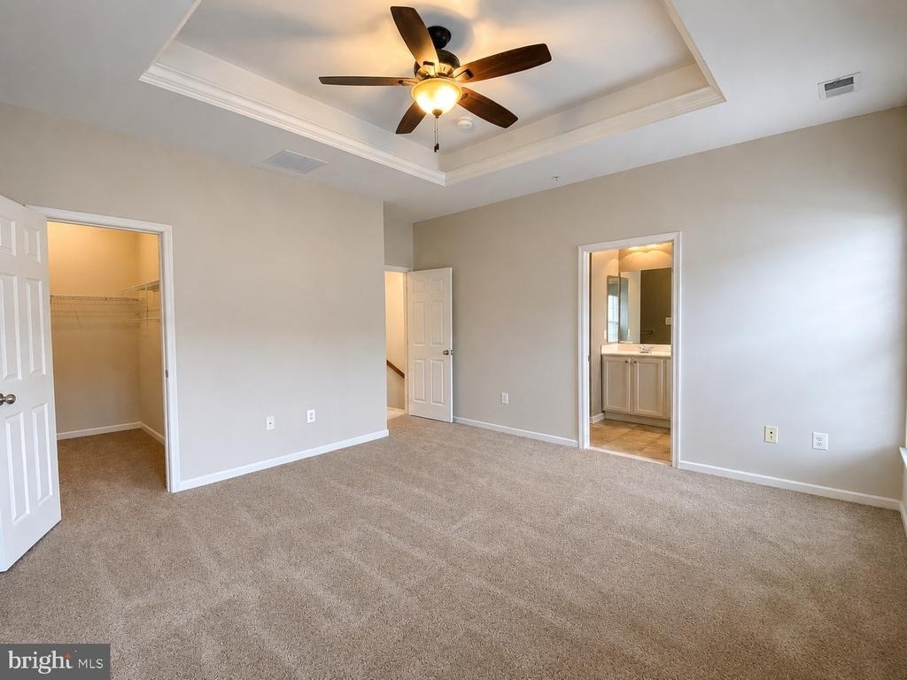 1743 Theale Way - Photo 17