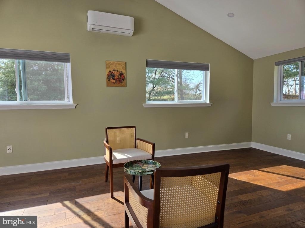 3300 Mount Airy Court - Photo 3
