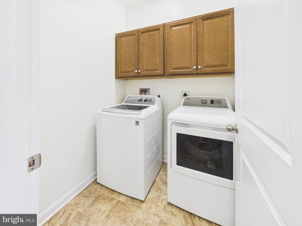 3527 Piney Woods Place - Photo 2