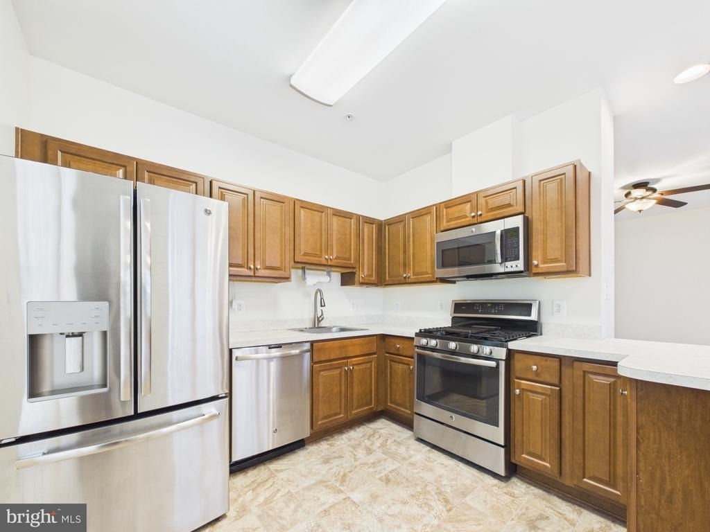 3527 Piney Woods Place - Photo 7