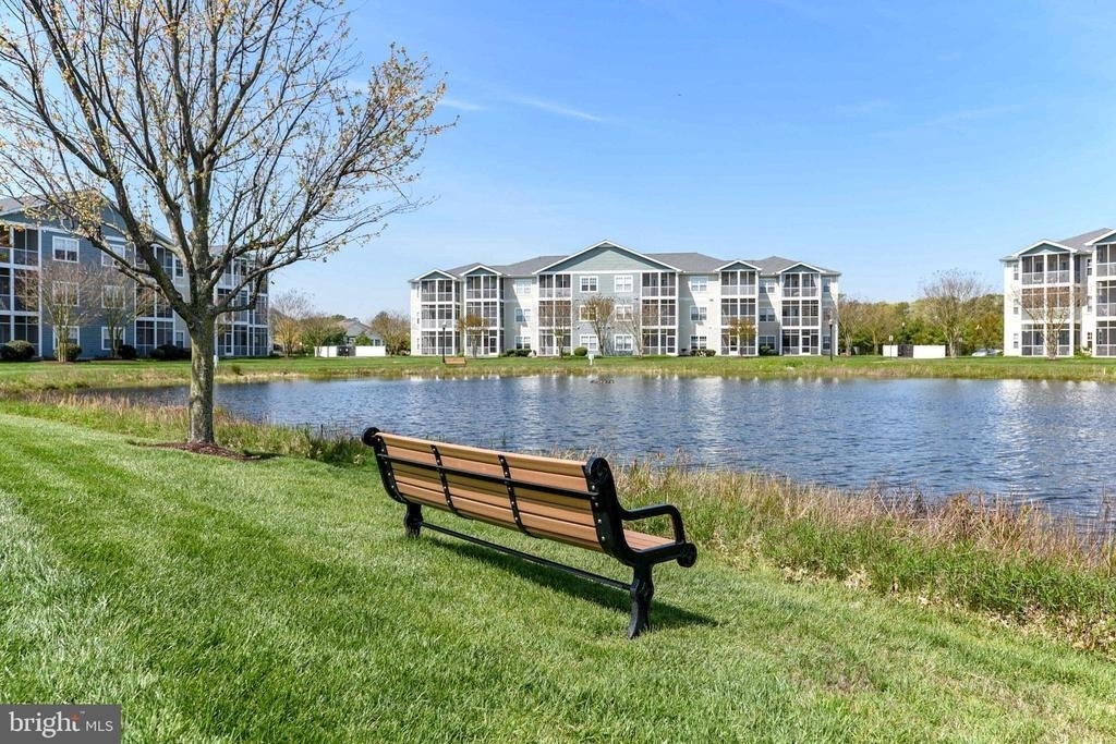 33106 N Village Loop - Photo 1