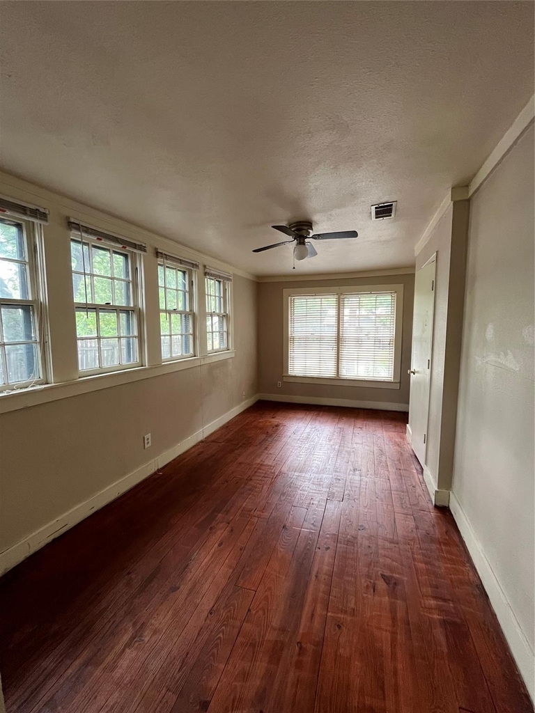 510 Harvey St - Photo 19
