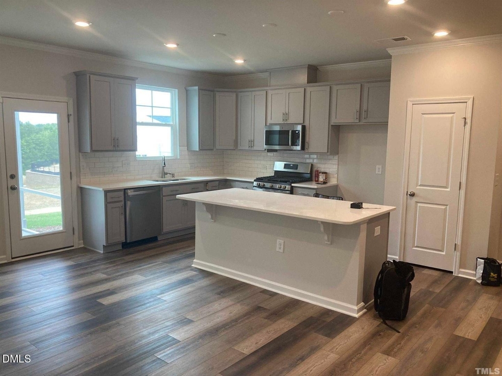 1823 Caen Street - Photo 1