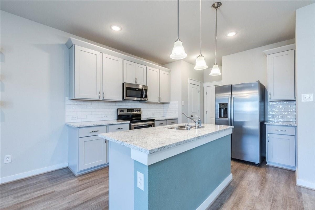 496 Fieldwood Dr - Photo 6