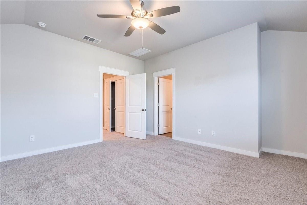 496 Fieldwood Dr - Photo 14