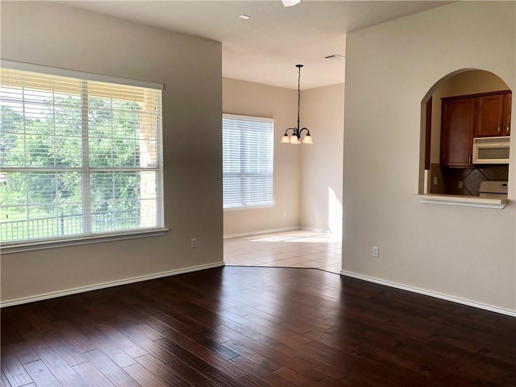 16100 S Great Oaks Dr - Photo 2