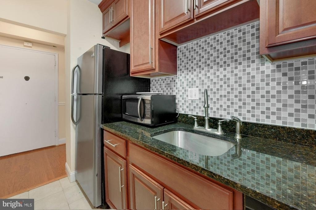 4301 Massachusetts Avenue Nw - Photo 1