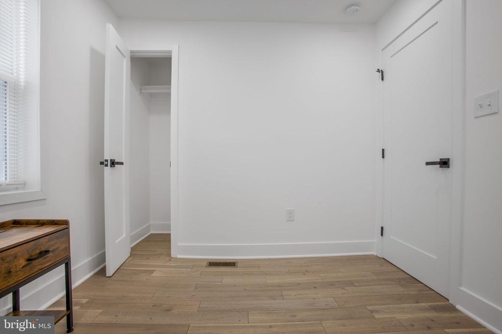 702 19th Street Ne - Photo 14