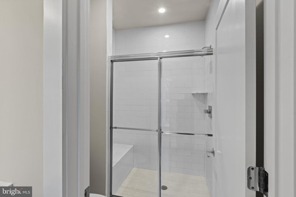 7225 Georgia Avenue Nw - Photo 31