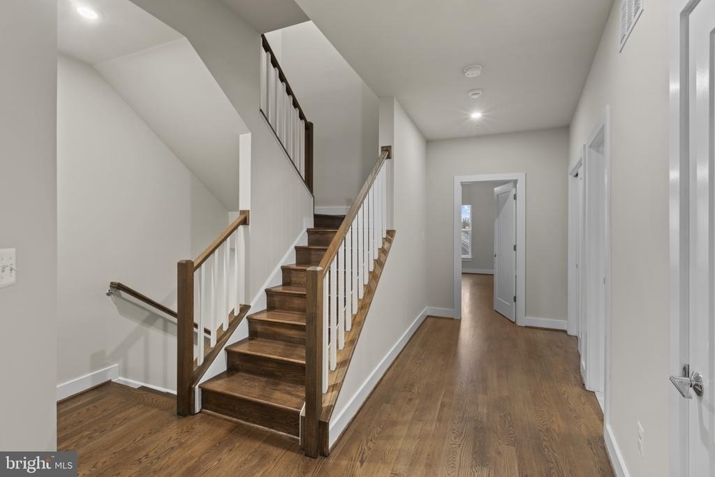 7225 Georgia Avenue Nw - Photo 34