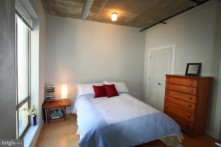 301 Massachusetts Ave Nw - Photo 5