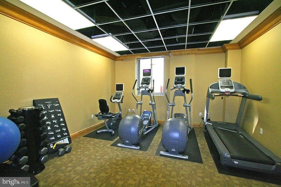 301 Massachusetts Ave Nw - Photo 9