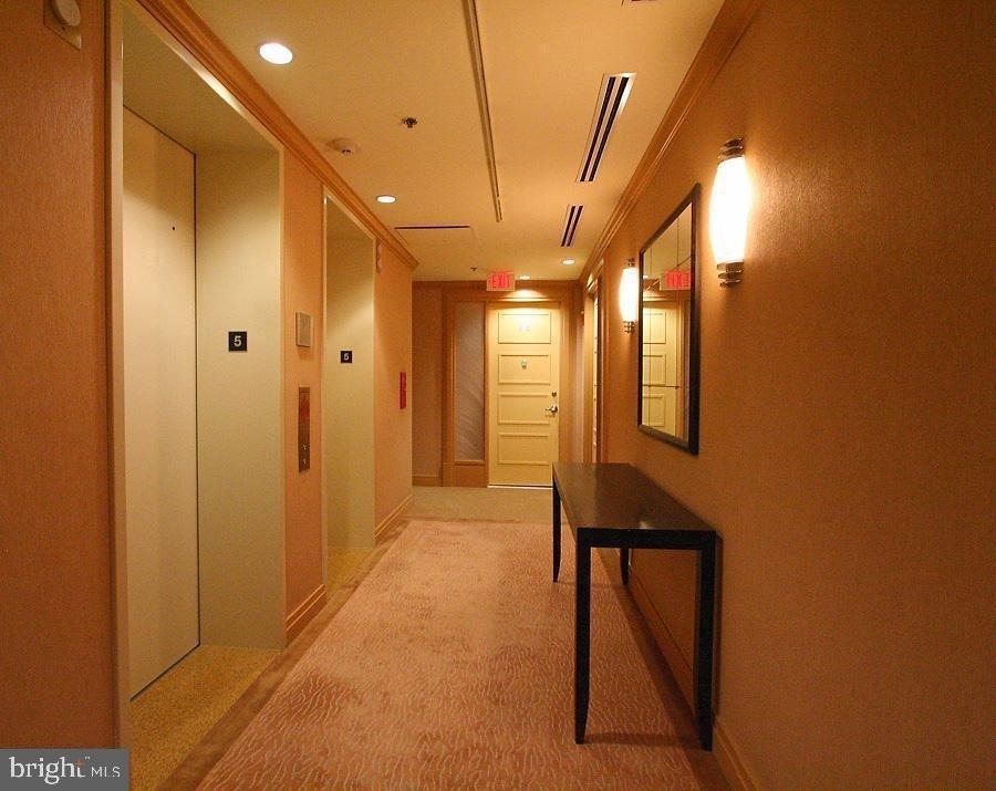 301 Massachusetts Ave Nw - Photo 8