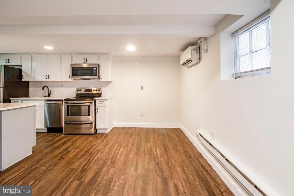 104 15th Street Se - Photo 3