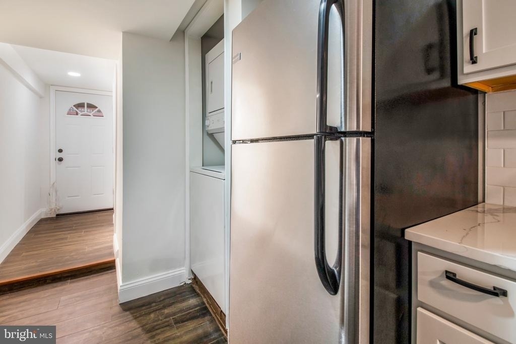 104 15th Street Se - Photo 7