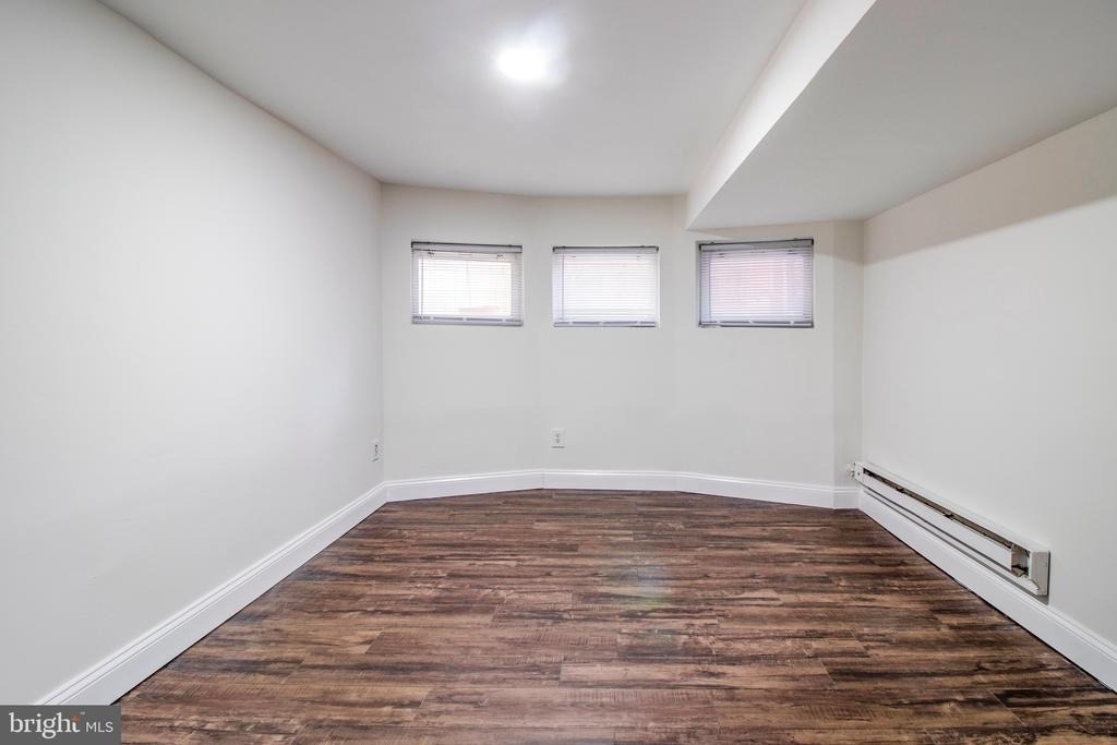104 15th Street Se - Photo 13