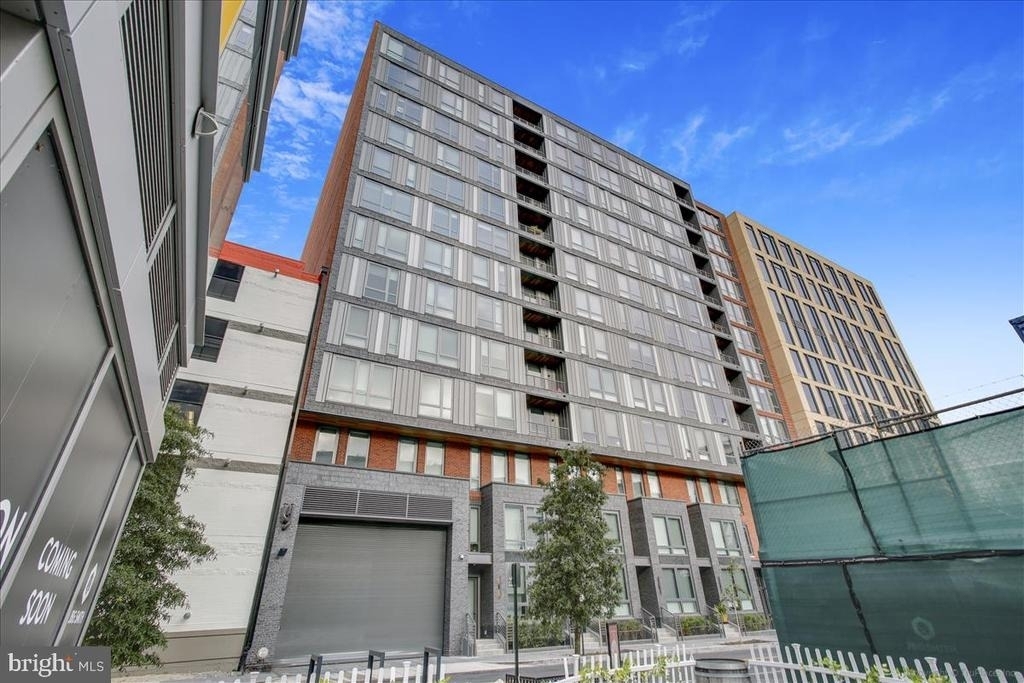 1211 Van Street Se - Photo 0
