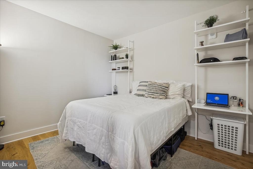 1211 Van Street Se - Photo 8