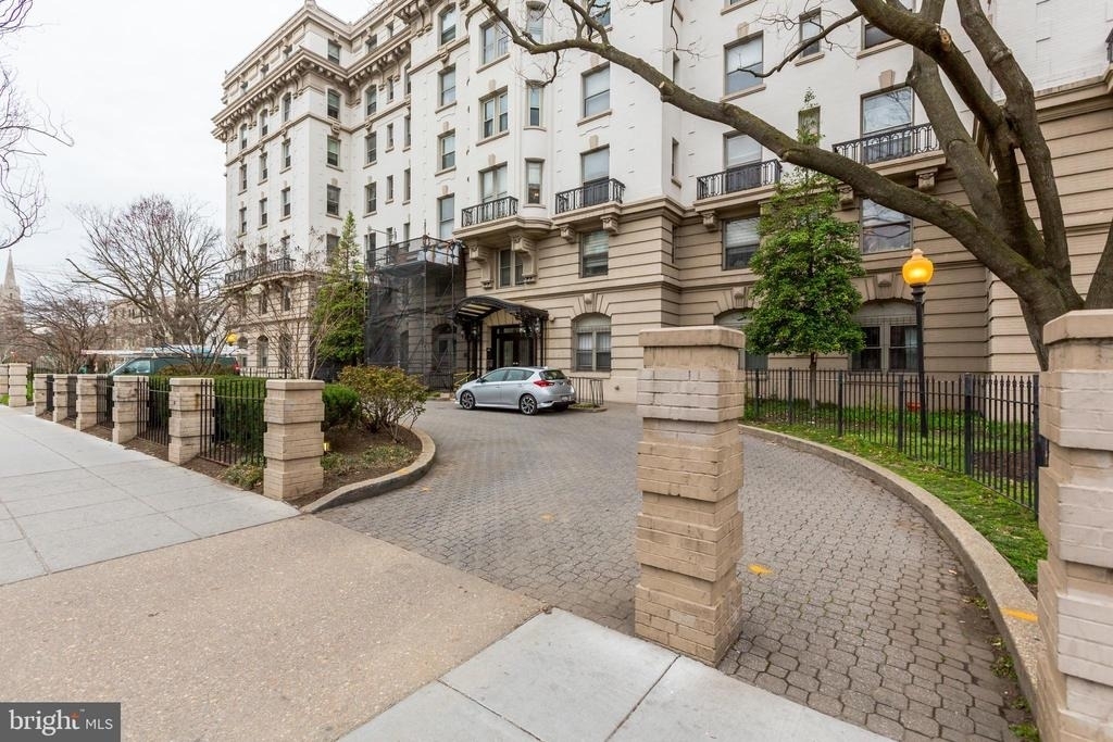 3060 16th Street Nw - Photo 18