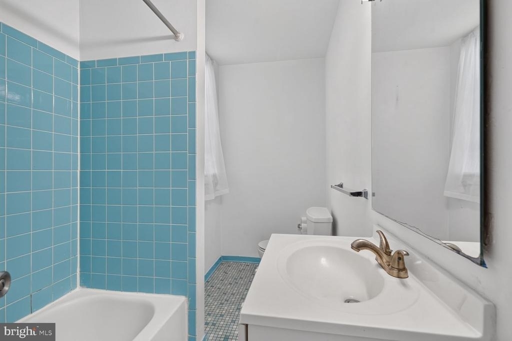 3060 16th Street Nw - Photo 17