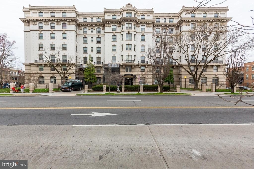 3060 16th Street Nw - Photo 0