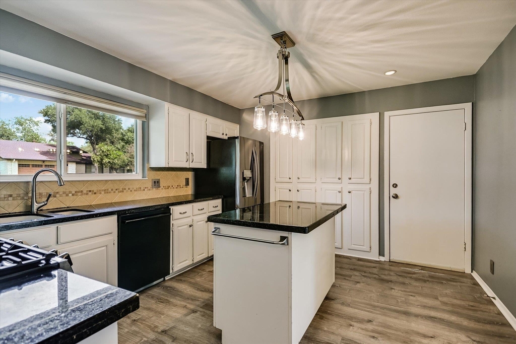 11711 Three Oaks Trl - Photo 7