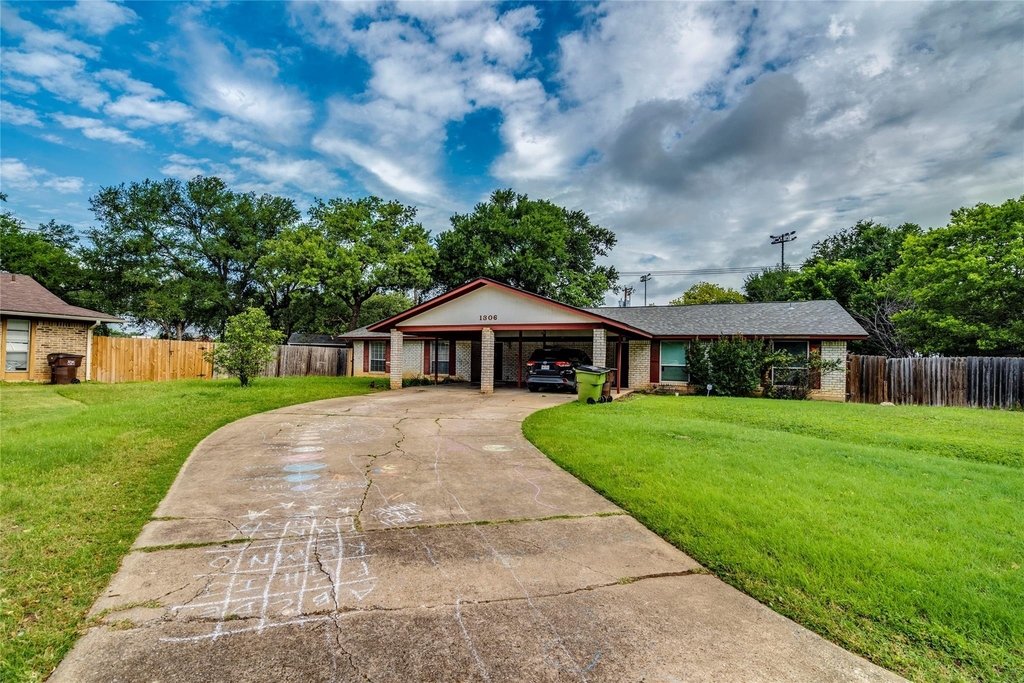1306 Glenda Dr - Photo 22