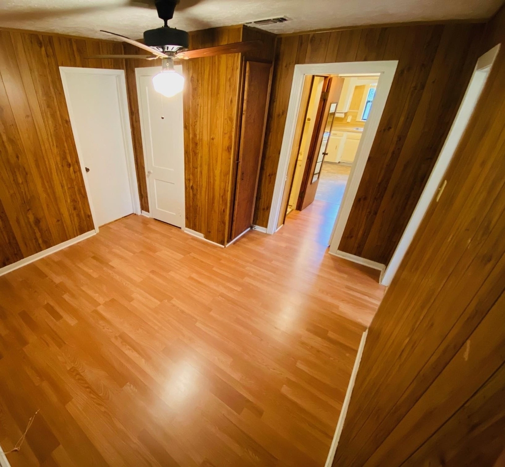 365 E Irby St - Photo 17