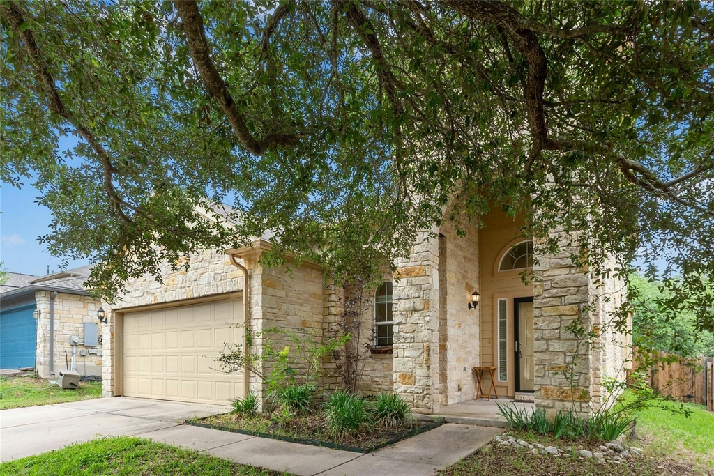 2113 Tin Can Dr - Photo 1