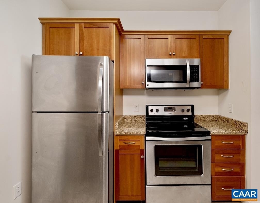 1046 Tupelo Ct - Photo 4