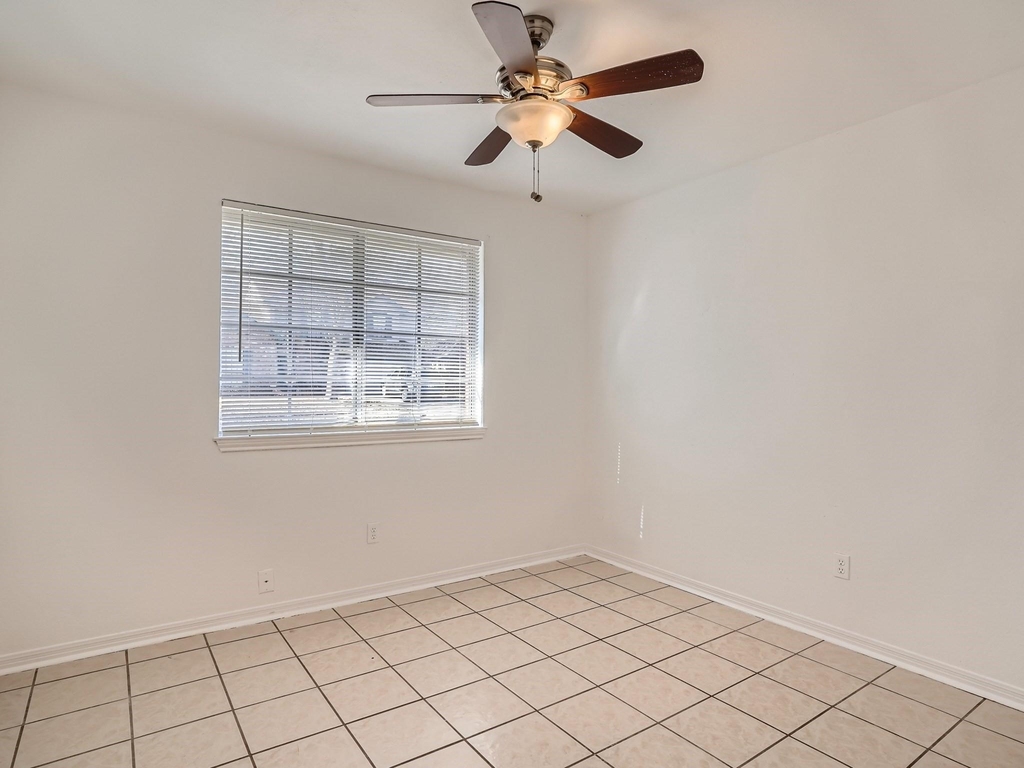 811 Canyon Bend Rd - Photo 7