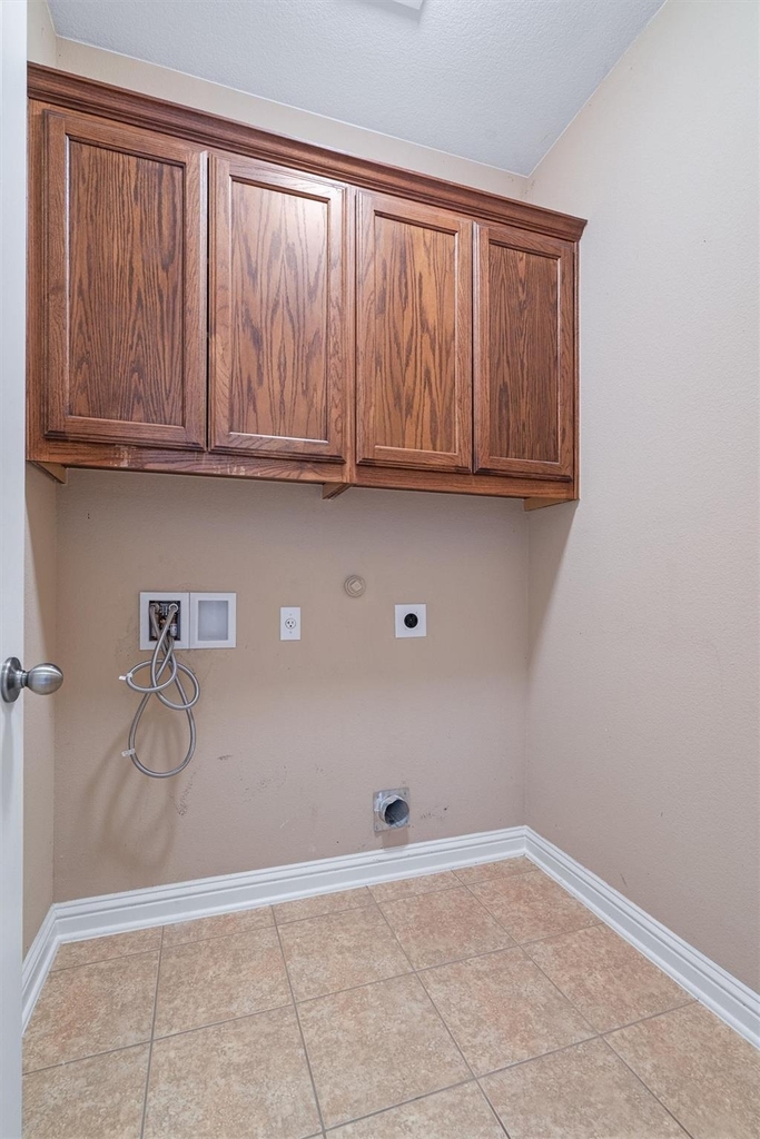 620 Middle Creek Dr - Photo 20