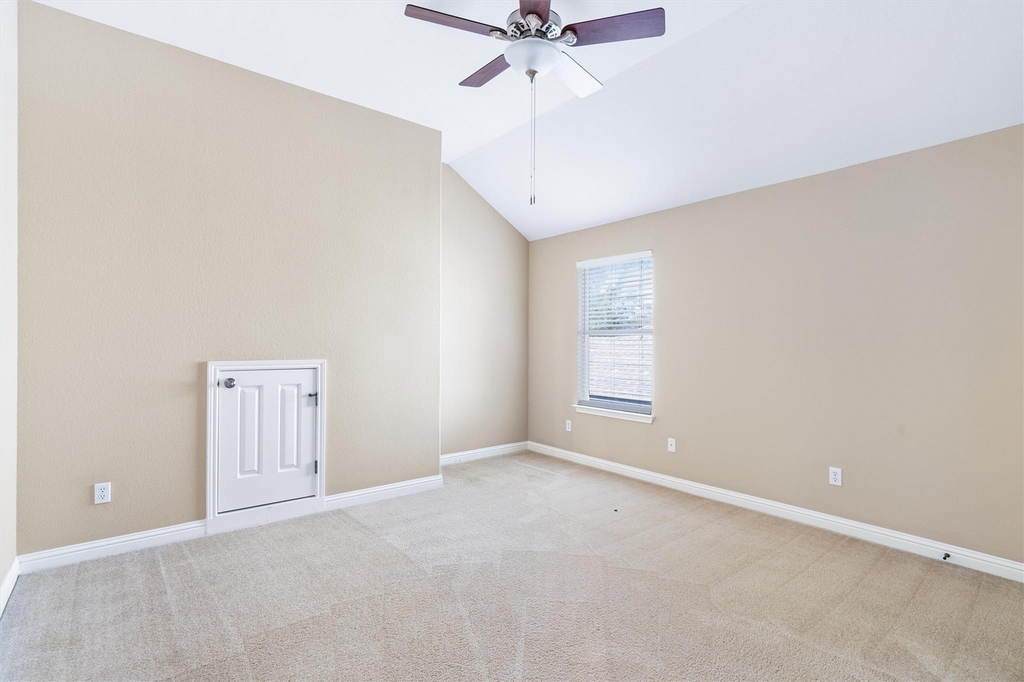 620 Middle Creek Dr - Photo 27
