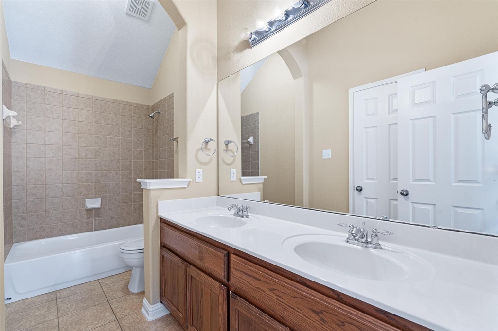 620 Middle Creek Dr - Photo 31