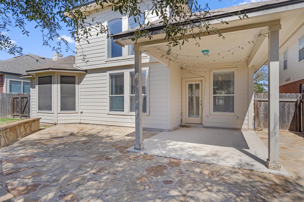 620 Middle Creek Dr - Photo 33