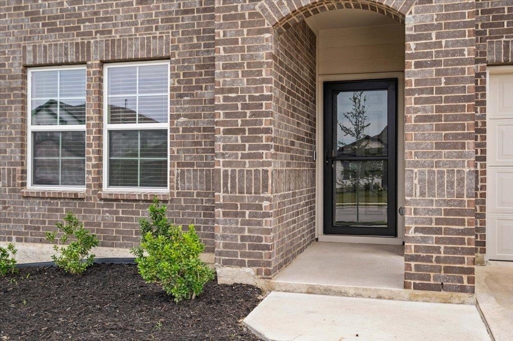 20221 Heinrich Ln - Photo 2
